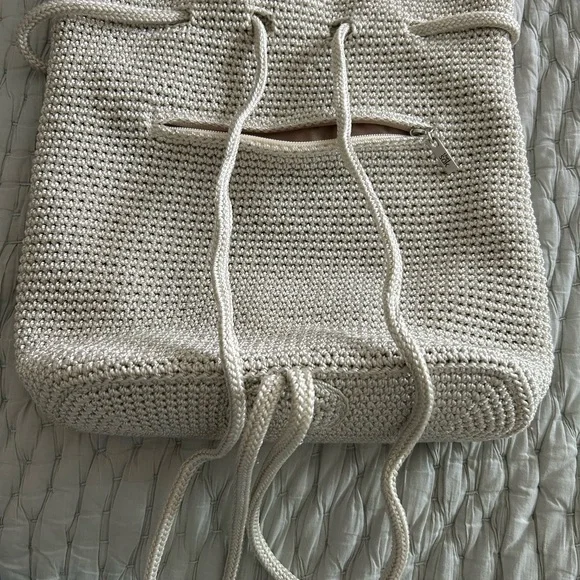The Sak Cream Drawstring Bag - Picture 5 of 10